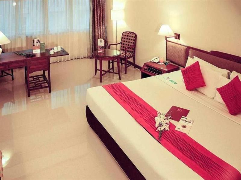Mercure 4*